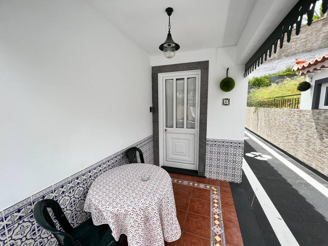 Comfortable 2-Bedroom Apartment For Relaxing Stays フンシャル エクステリア 写真
