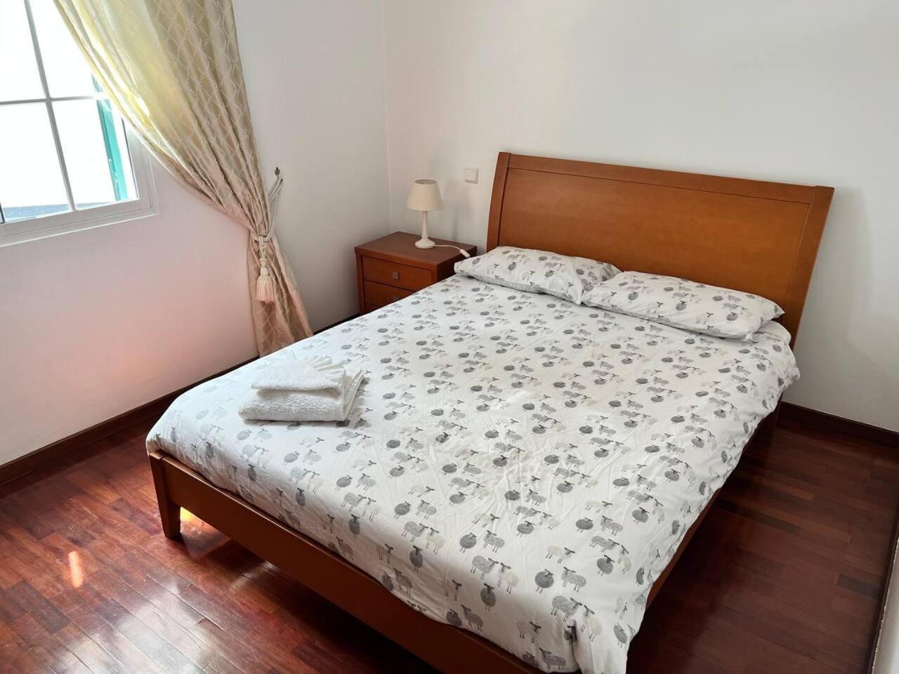 Comfortable 2-Bedroom Apartment For Relaxing Stays フンシャル エクステリア 写真